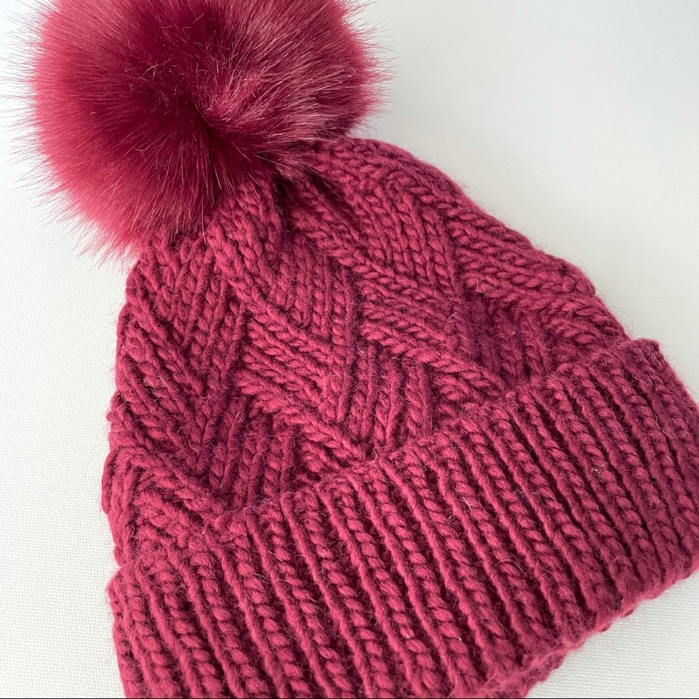 SOLD - Free People NWT Pinnacle Pom Beanie Maroon Knit - Picture 4 of 7